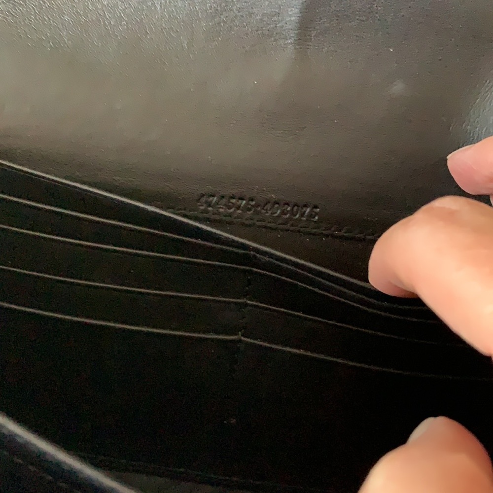 Authentic Gucci Marmont black velvet handbag - Picture 4 of 16
